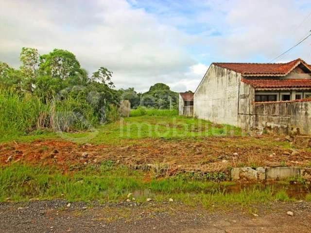 TERRENO à venda em Peruíbe, no bairro Maria H Novaes