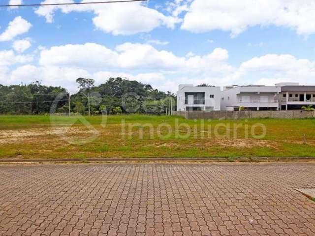 TERRENO à venda em Peruíbe, no bairro Residencial Bosque Três Marias