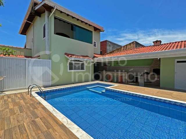 CASA à venda com 4 quartos em Peruíbe, no bairro Balneario Sao Joao Batista