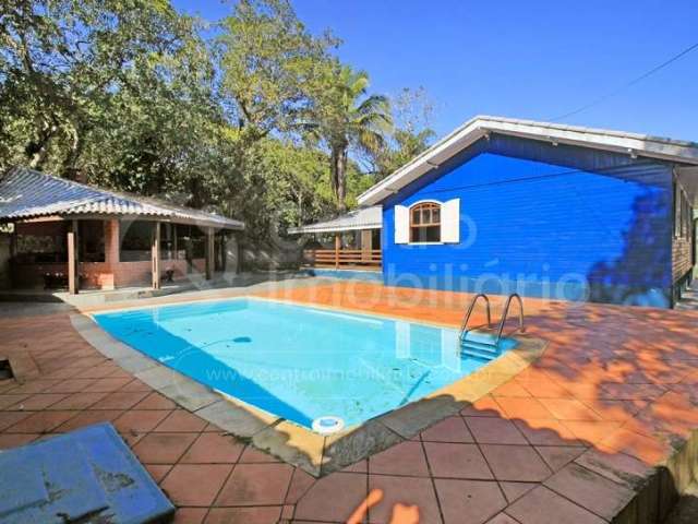 CASA à venda com piscina e 6 quartos em Peruíbe, no bairro Jardim Somar