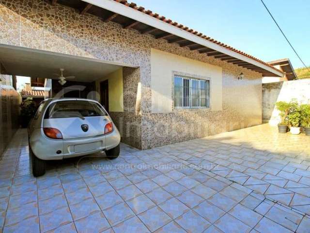 CASA à venda com 4 quartos em Peruíbe, no bairro Jardim Mar E Sol