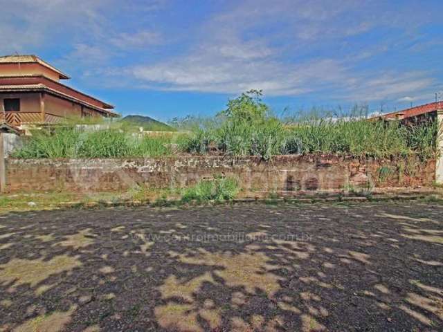 TERRENO à venda em Peruíbe, no bairro Stella Maris