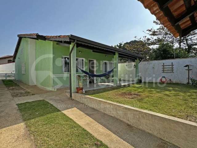 CASA à venda com 3 quartos em Peruíbe, no bairro Jardim Beira Mar