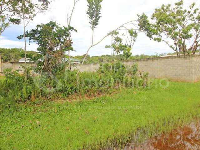 TERRENO à venda em Peruíbe, no bairro Jardim Sao Luiz