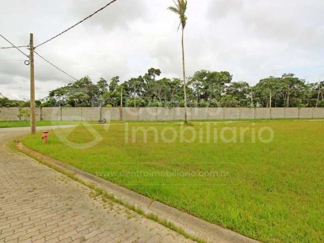 TERRENO à venda em Peruíbe, no bairro Residencial Bosque Três Marias