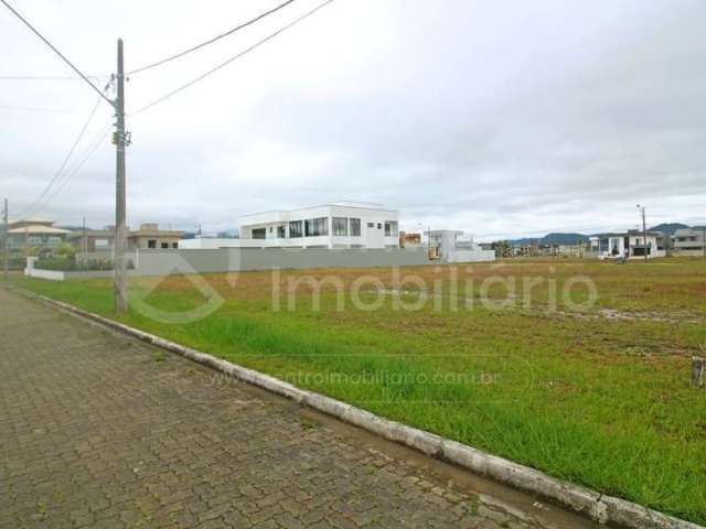 TERRENO à venda em Peruíbe, no bairro Residencial Flora Rica