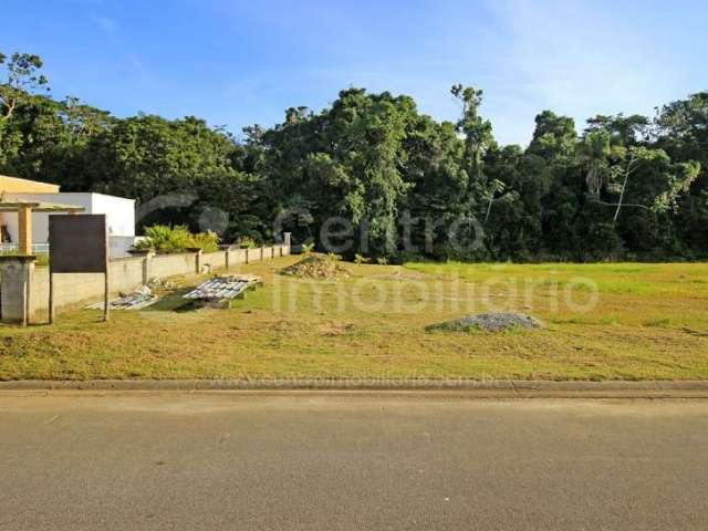 TERRENO à venda em Peruíbe, no bairro Residencial Bosque Três Marias