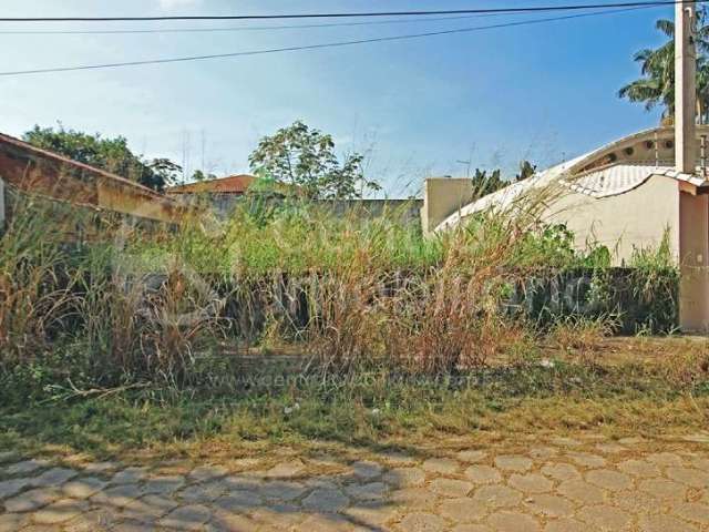 TERRENO à venda em Peruíbe, no bairro Estancia Balnearia Convento Velho