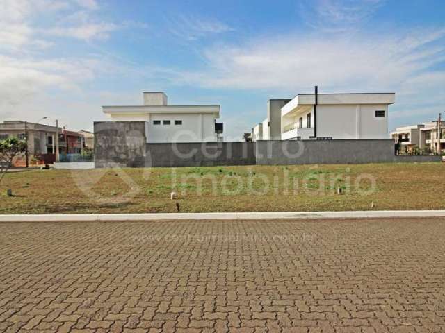 TERRENO à venda em Peruíbe, no bairro Residencial Flora Rica