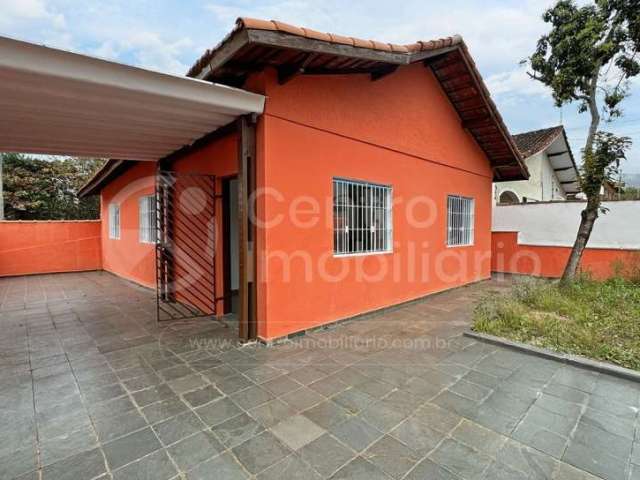 CASA à venda com 2 quartos em Peruíbe, no bairro Stella Maris