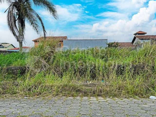 TERRENO à venda em Peruíbe, no bairro Jardim Beira Mar