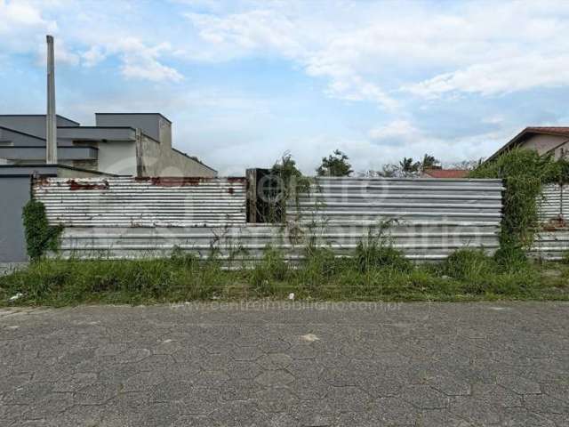 TERRENO à venda em Peruíbe, no bairro Jardim Peruibe