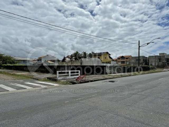 TERRENO à venda em Peruíbe, no bairro Estancia Sao Jose