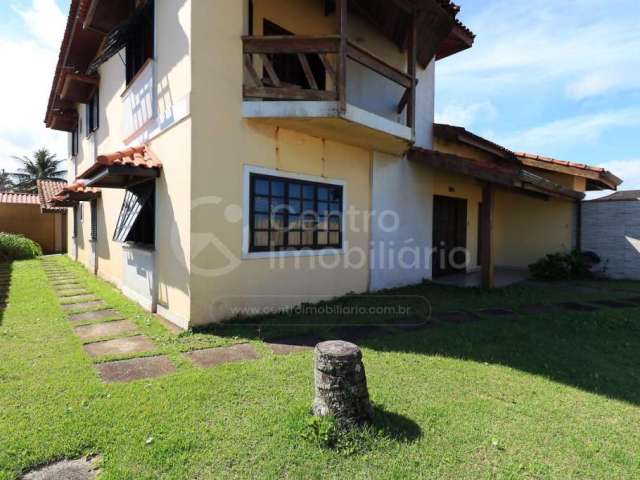 CASA à venda com 4 quartos em Peruíbe, no bairro Jardim Mar E Sol