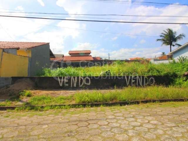 TERRENO à venda em Peruíbe, no bairro Balneario Arpoador