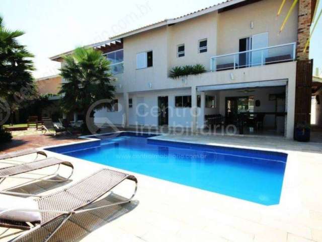 CASA à venda com piscina e 6 quartos em Peruíbe, no bairro Jardim Beira Mar