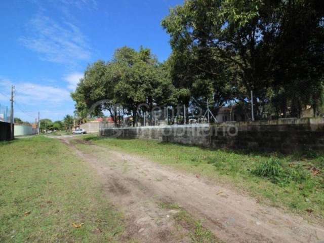 TERRENO à venda em Peruíbe, no bairro Estancia Balnearia Convento Velho