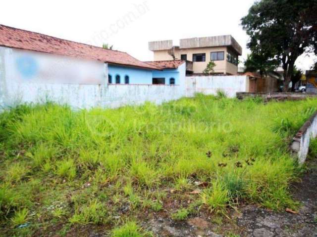 TERRENO à venda em Peruíbe, no bairro Jardim Icaraiba