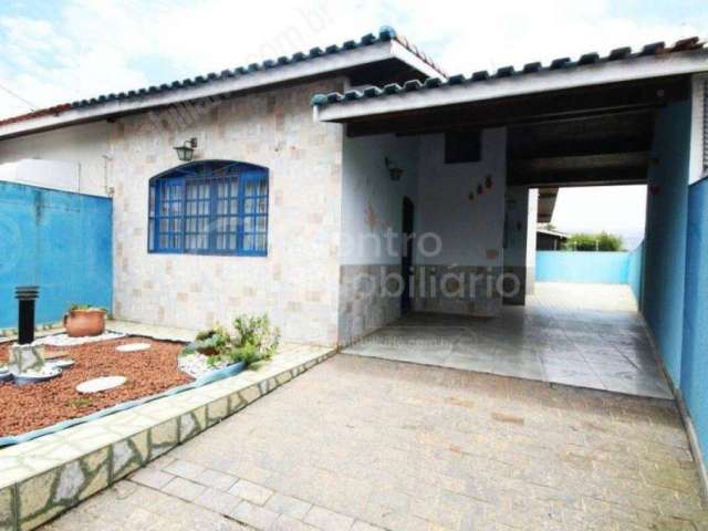 CASA à venda com 3 quartos em Peruíbe, no bairro Balneario Florida