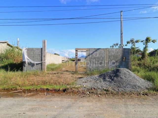 TERRENO à venda em Peruíbe, no bairro Maria H Novaes