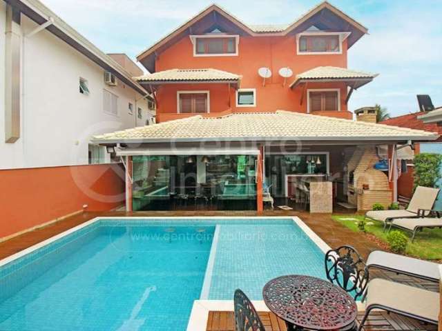 CASA à venda com piscina e 5 quartos em Peruíbe, no bairro Bougainvillee III