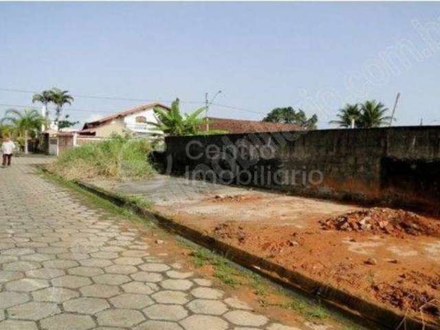 TERRENO à venda em Peruíbe, no bairro Maria H Novaes