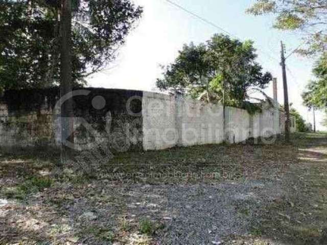 TERRENO à venda em Peruíbe, no bairro Estancia Balnearia Convento Velho