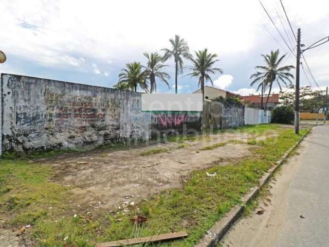 TERRENO à venda em Peruíbe, no bairro Centro