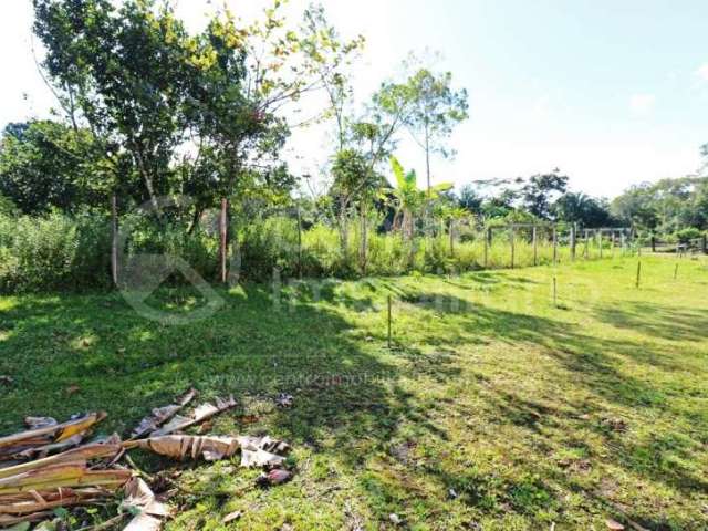 TERRENO à venda em Peruíbe, no bairro Jardim Somar