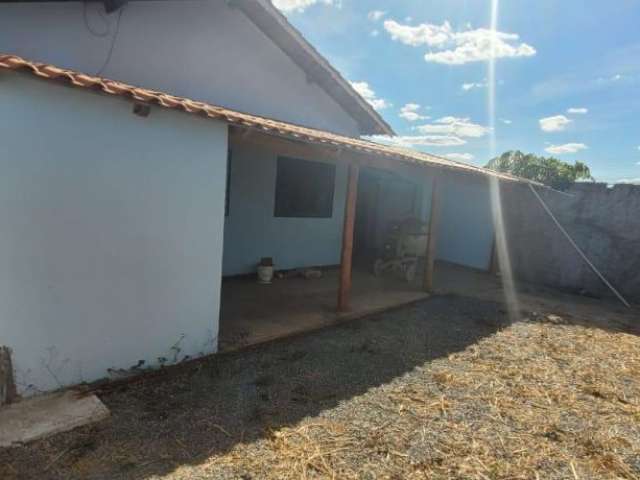 Casa com 03 Quartos para venda no Itaguaí 2