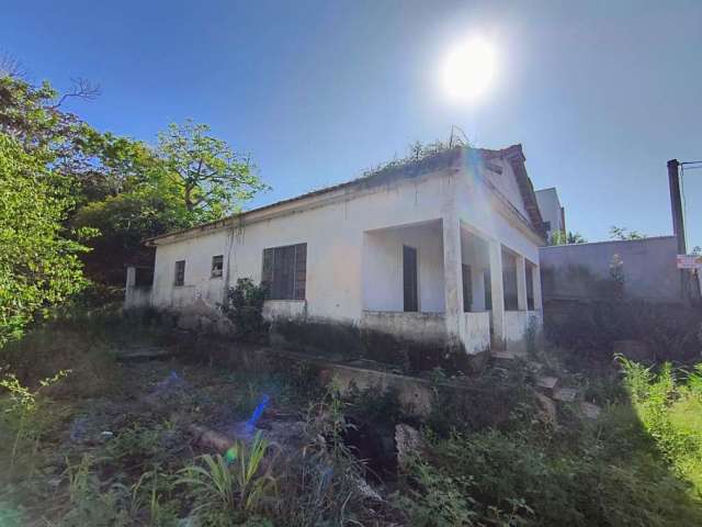 Casa para Venda em Saquarema, Leigos, 3 dormitórios, 1 banheiro, 2 vagas