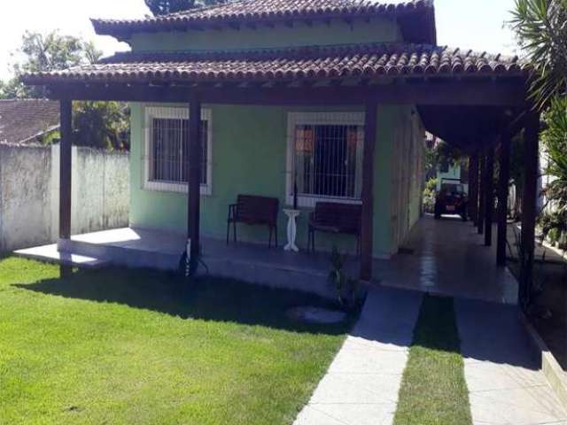 Casa para Venda em Saquarema, Gravatá, 5 dormitórios, 4 suítes, 2 banheiros, 2 vagas