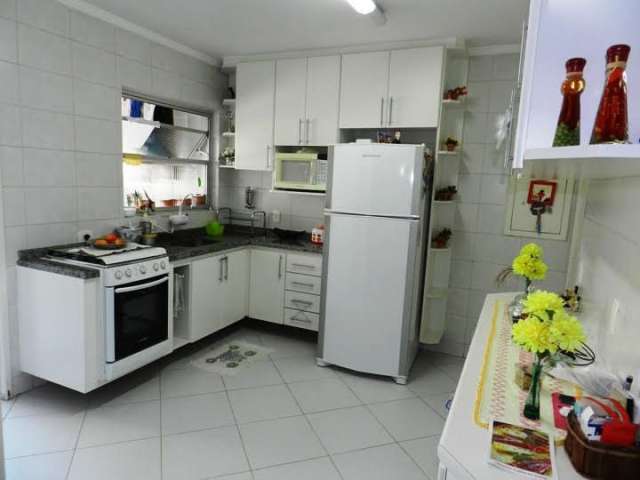 Apartamento a venda no bairro da Liberdade com 120 metros 3 dormitórios