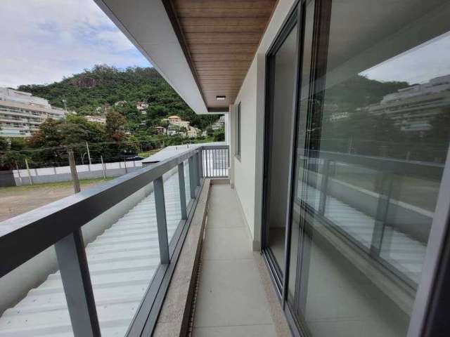 Apartamento para venda possui 98 metros quadrados com 3 quartos em Charitas - Niterói - RJ