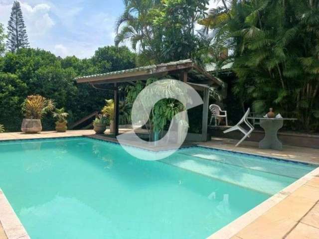 Casa de 386 m² na Amadeu Gomes - Badu - Niterói - RJ, à venda por R$ 1.200.000