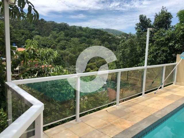 Casa de 558 m² na Bolívia - Pendotiba - Niterói - RJ, à venda por R$ 990.000