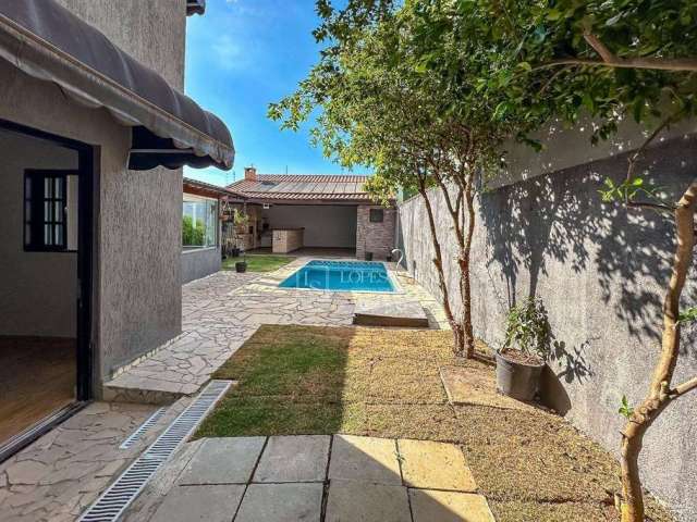 Casa com 3 dormitórios à venda, 239 m² por R$ 1.200.000,00 - Jardim Santa Bárbara - Atibaia/SP