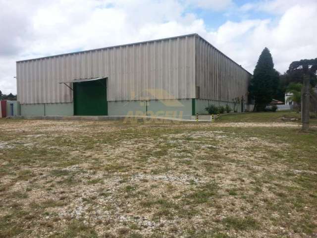 Galpão para Locação em Curitiba, Fazendinha, 3 banheiros, 18 vagas