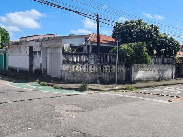 Casa com 3 quartos à venda na Minervino de Castro, 949, Rodolfo Teófilo, Fortaleza por R$ 510.000