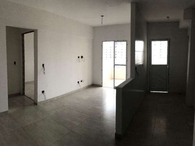 Apartamento NOVO Próxima á Praia! Sacada Grande com Churrasqueira!