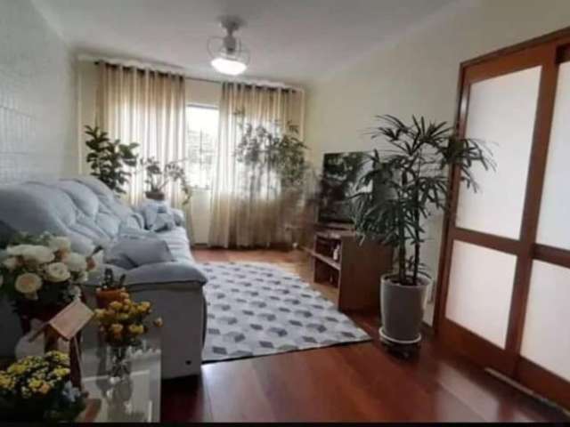 Sobrado com 3 quartos, 1 suíte, closet, armários planejados, 4 banheiros à venda na Rua Maestro João de Souza Lima, no Jardim Líbano, City Pinheirinho,  São Paulo por R$ 949.000,00