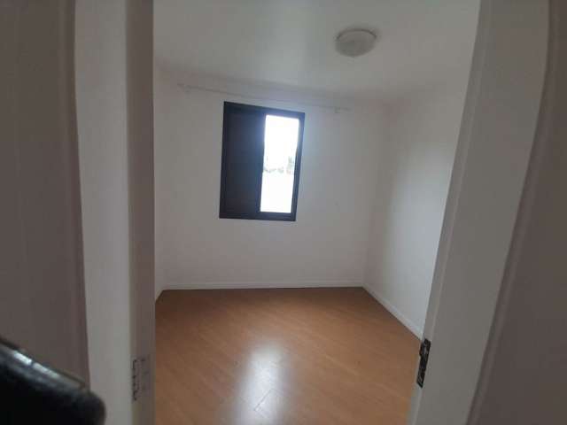 Apartamento à venda Granja Viana II - 3 dormitórios - 1 suíte