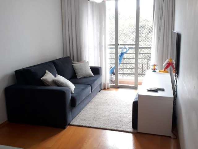 Apartamento com 3 quartos, 1 suíte, 1 vaga, varanda, armários, à venda na Av. do Anastácio, São Paulo, SP, Condomínio Montana Gardens