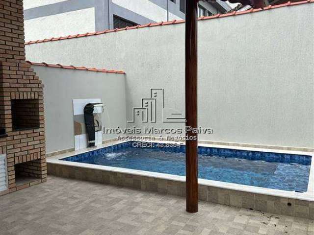 Casa Nova com piscina, lado praia!