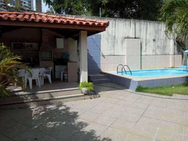 Casa em condomínio fechado com 5 quartos à venda na Rua Ramalho Ortigão, Pituba, Salvador, 209 m2 por R$ 1.800.000