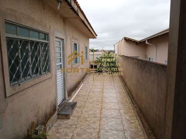 Casa à venda no bairro Vila Éden - Botucatu/SP