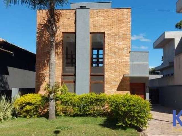 Venda de Casa em Condomínio de Luxo no Jardim Europa em Vargem Grande Paulista-SP: 3 Quartos, 3 Suítes, 2 Salas e 4 Vagas