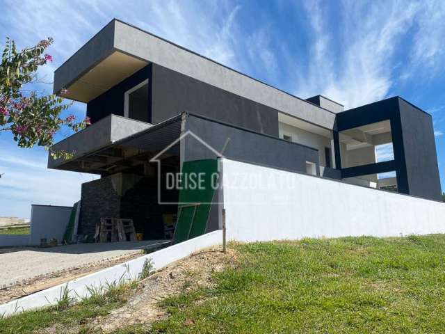 Venda Sobrado AC 350 m² | AT 404 m² | 3 Dormitórios | 3 Suítes | 5 Banheiros | 6 Vagas