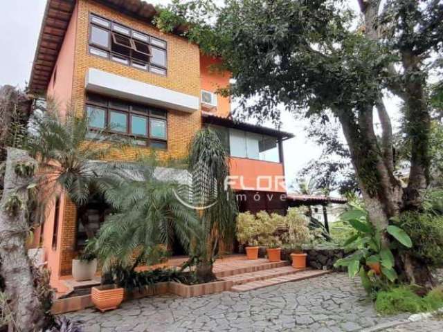 Casa com 3 dormitórios à venda, 508 m² por R$ 3.000.000,00 - Piratininga - Niterói/RJ