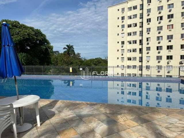 Apartamento com 2 dormitórios à venda, 55 m² por R$ 270.000,00 - Barreto - Niterói/RJ